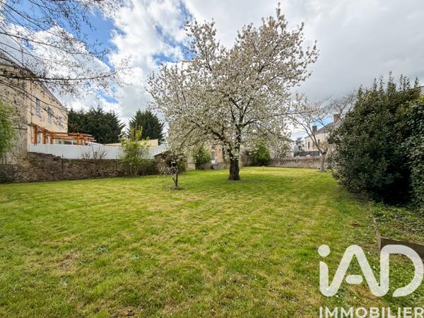 Maison à vendre 5 pièces 91 m² Sablé-sur-Sarthe