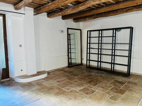 ROUSSET - Maison de ville T5 avec parking