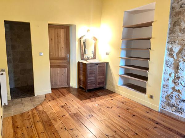 ROUSSET - Maison de ville T5 avec parking