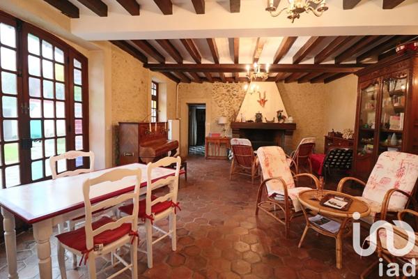 Maison traditionnelle 6 pièces de 175 m² à Épernon (28230)