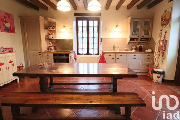 Maison traditionnelle 6 pièces de 175 m² à Épernon (28230)