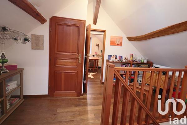 Maison traditionnelle 6 pièces de 175 m² à Épernon (28230)