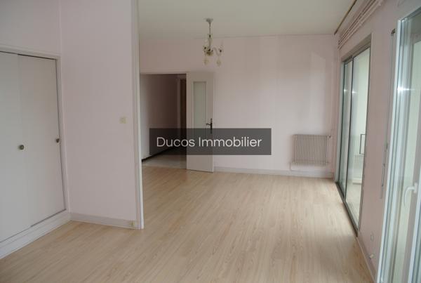 Appartement plein centre ville