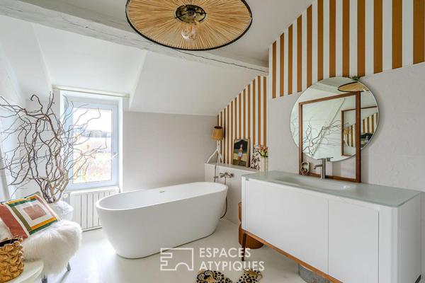 Cœur historique, maison de charme avec jardin secret