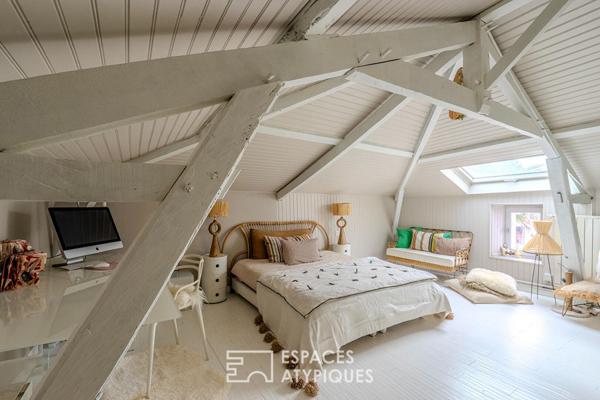 Cœur historique, maison de charme avec jardin secret