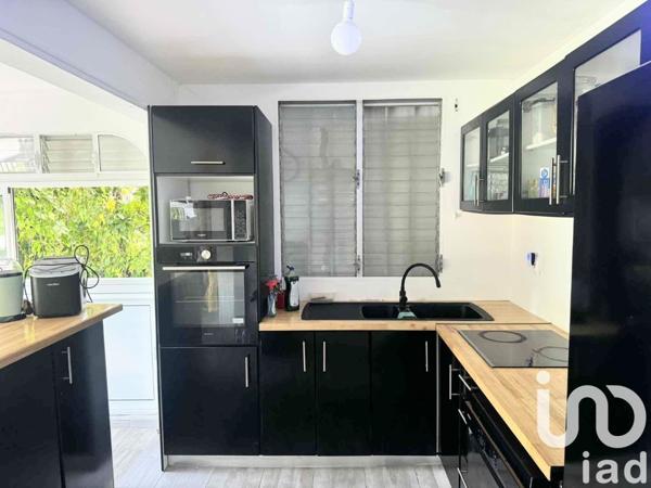 Maison à vendre 8 pièces 230 m² Les Abymes