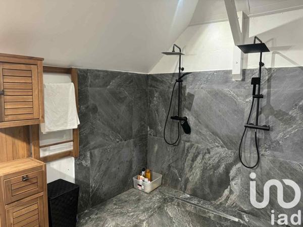 Maison à vendre 8 pièces 230 m² Les Abymes