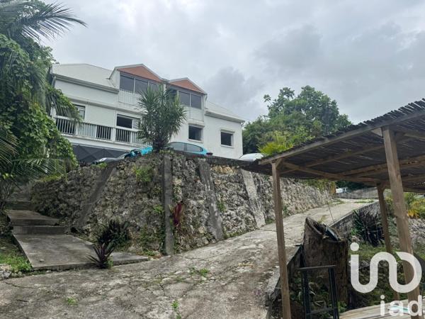Maison à vendre 8 pièces 230 m² Les Abymes