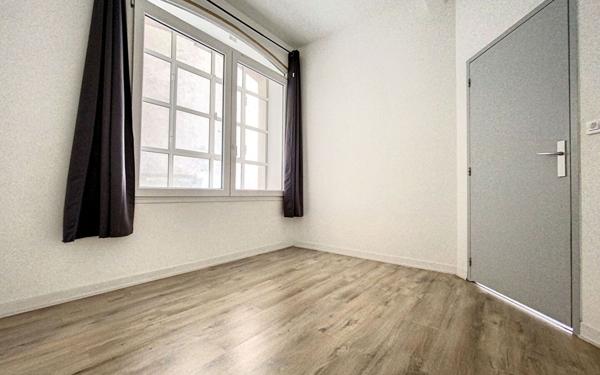 Appartement à louer    4 pièces •  Nancy