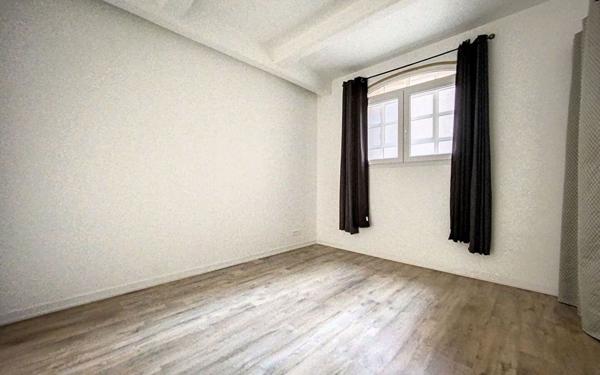 Appartement à louer    4 pièces •  Nancy