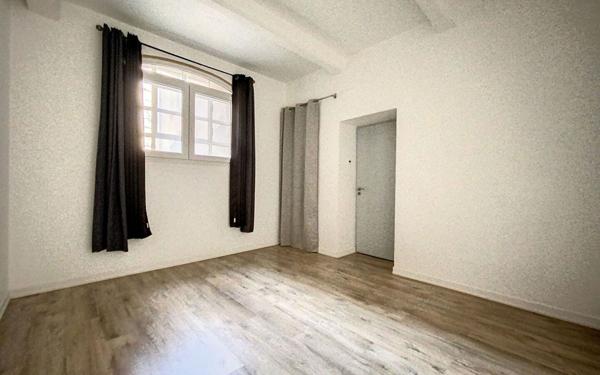 Appartement à louer    4 pièces •  Nancy