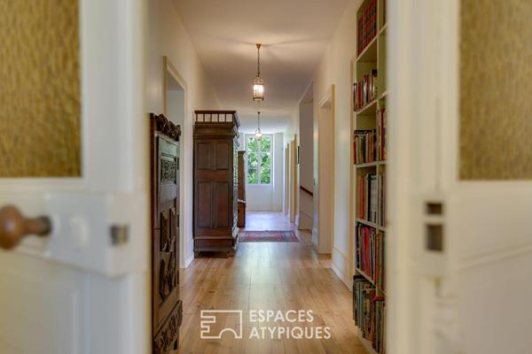 Maison de maître, dépendances et son parc arboré