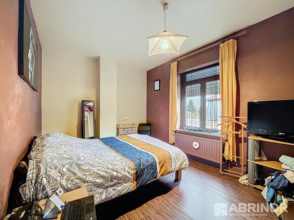 Maison ancienne, 3 chambres, jardin HALLENNES LEZ HAUBOURDIN