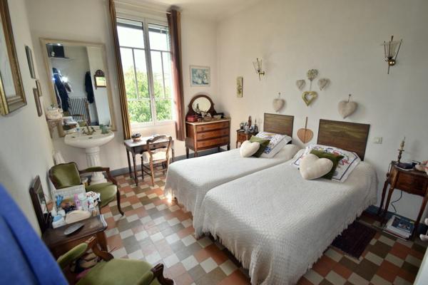 À VENDRE : Maison de caractère, 140 m², 5 chambres sur une parcelle de 372 m2