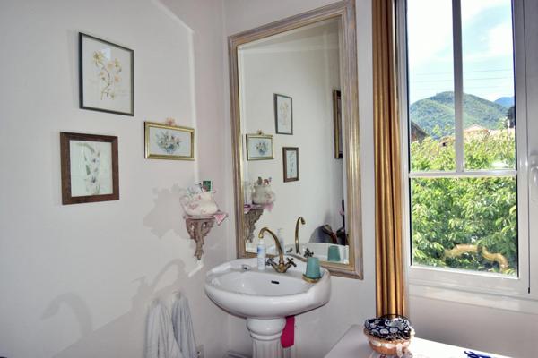 À VENDRE : Maison de caractère, 140 m², 5 chambres sur une parcelle de 372 m2