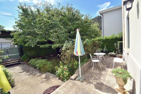 À VENDRE : Maison de caractère, 140 m², 5 chambres sur une parcelle de 372 m2