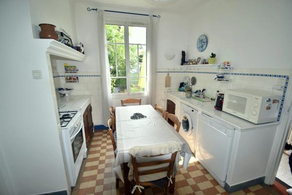 À VENDRE : Maison de caractère, 140 m², 5 chambres sur une parcelle de 372 m2