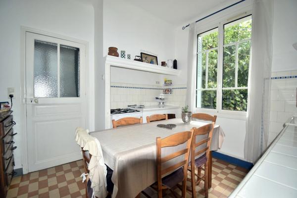 À VENDRE : Maison de caractère, 140 m², 5 chambres sur une parcelle de 372 m2