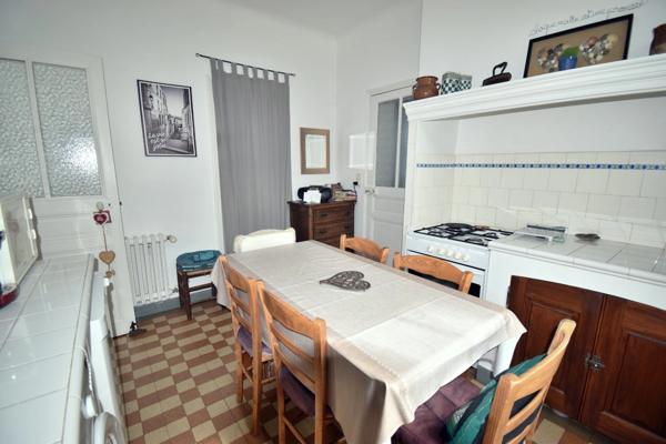 À VENDRE : Maison de caractère, 140 m², 5 chambres sur une parcelle de 372 m2