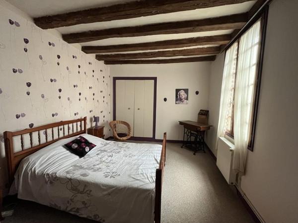 Maison à vendre |                                       Sainte-Maure-de-Touraine |                                        6 pièces  |  160 m²