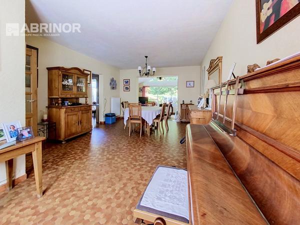 Lomme 4 chambres jardin garage metro LOMME