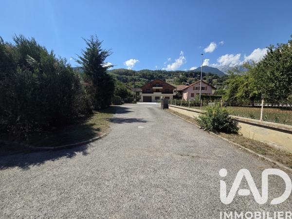 Maison à vendre 10 pièces 307 m² Sallanches