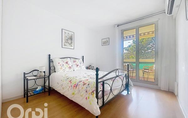 Appartement à vendre    2 pièces • 38,02 m2 Saint-Raphaël