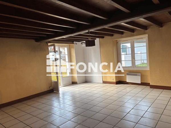À vendre Maison 4 pièces 130 m² - Urcuit 64990