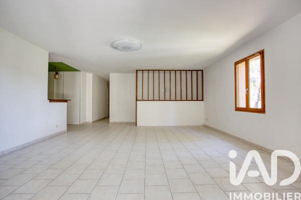 Maison à vendre 5 pièces 110,77 m² Trans-en-Provence