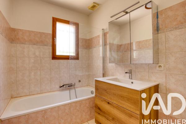 Maison à vendre 5 pièces 110,77 m² Trans-en-Provence