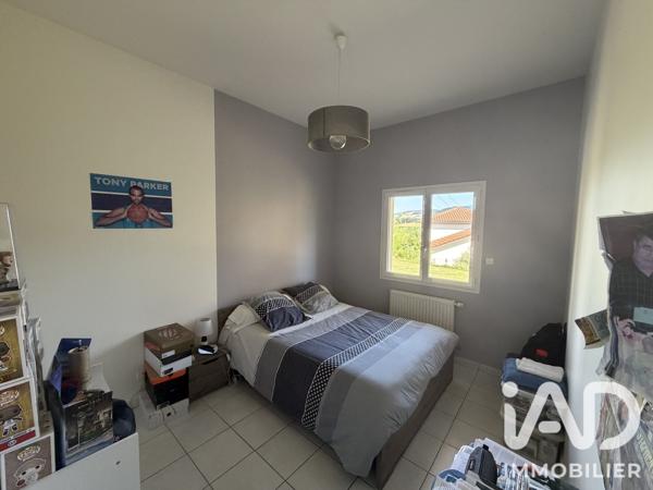 Maison à vendre 6 pièces 121 m² Saint-Jean-Bonnefonds