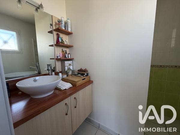 Maison à vendre 6 pièces 121 m² Saint-Jean-Bonnefonds