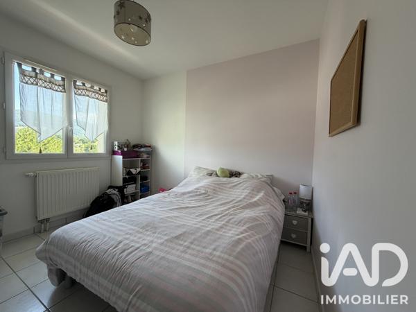 Maison à vendre 6 pièces 121 m² Saint-Jean-Bonnefonds