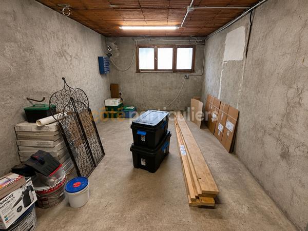 Vente
                Maison158 m² - 7 Pièces -
                    VILLENEUVE LE ROI (94290)
