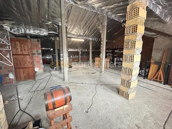 Vente
                Maison158 m² - 7 Pièces -
                    VILLENEUVE LE ROI (94290)