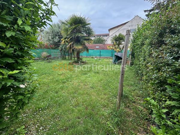 Vente
                Maison158 m² - 7 Pièces -
                    VILLENEUVE LE ROI (94290)