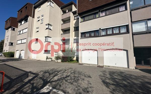 Appartement à vendre    4 pièces • 90 m2 Fontaine