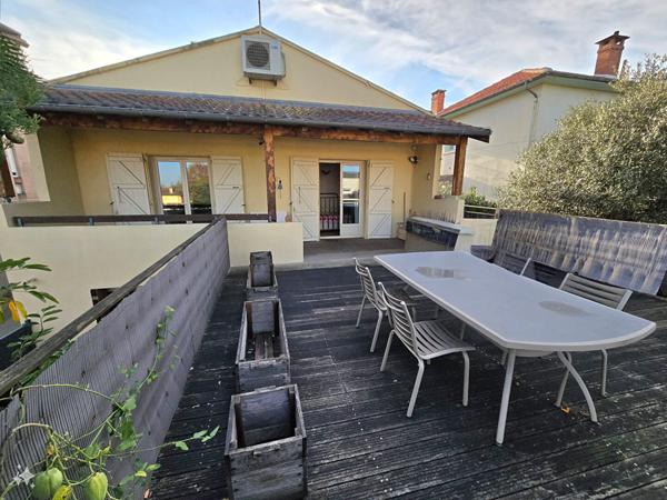 Maison 159m² Toulouse Rangueil avec un terrain de 345m² , garage, terrasse de 66m²,