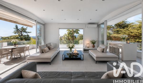 Maison à vendre 5 pièces 257,8 m² Le Cannet