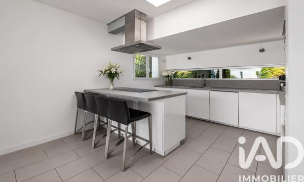 Maison à vendre 5 pièces 257,8 m² Le Cannet