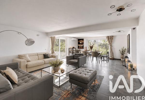 Maison à vendre 5 pièces 257,8 m² Le Cannet