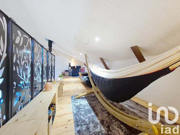 Ferme 5 pièces de 166 m² à Cayres (43510)