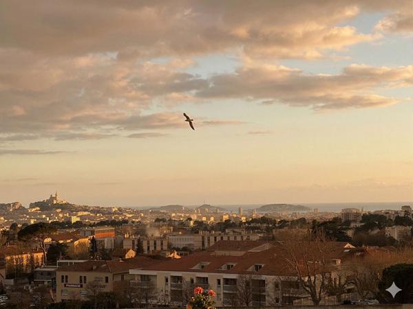 APPARTEMENT TYPE 2 / BALCON