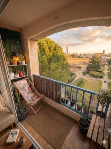 APPARTEMENT TYPE 2 / BALCON