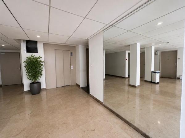 Appartement Suresnes 1 pièce(s) 16.5 m2