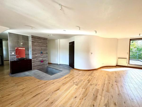 Vente Maison 9 pièces 255 m2 à Méru