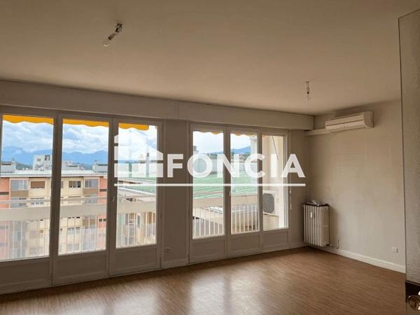 Location Appartement 4 pièces 99.3 m² - 31 AVENUE DU PETIT PORT Aix Les Bains 73100