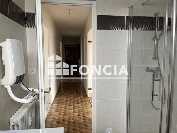 Location Appartement 4 pièces 99.3 m² - 31 AVENUE DU PETIT PORT Aix Les Bains 73100