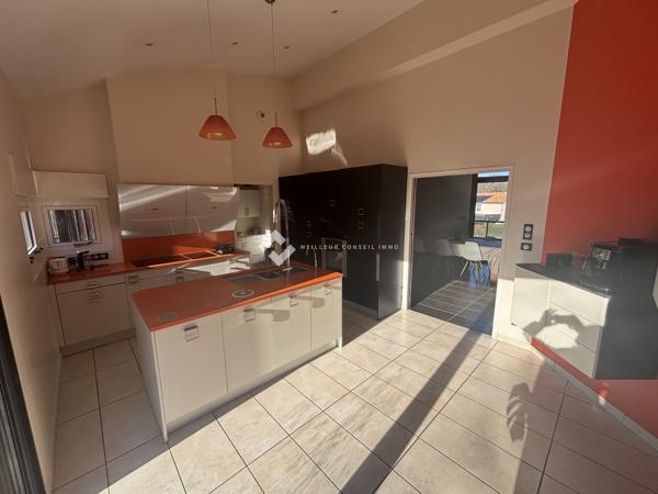 Maison contemporaine à vendre, 7 pièces - Poitiers 86000