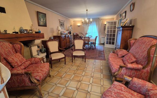 Maison à vendre    5 pièces • 112 m2 Saint-Aubin-lès-Elbeuf